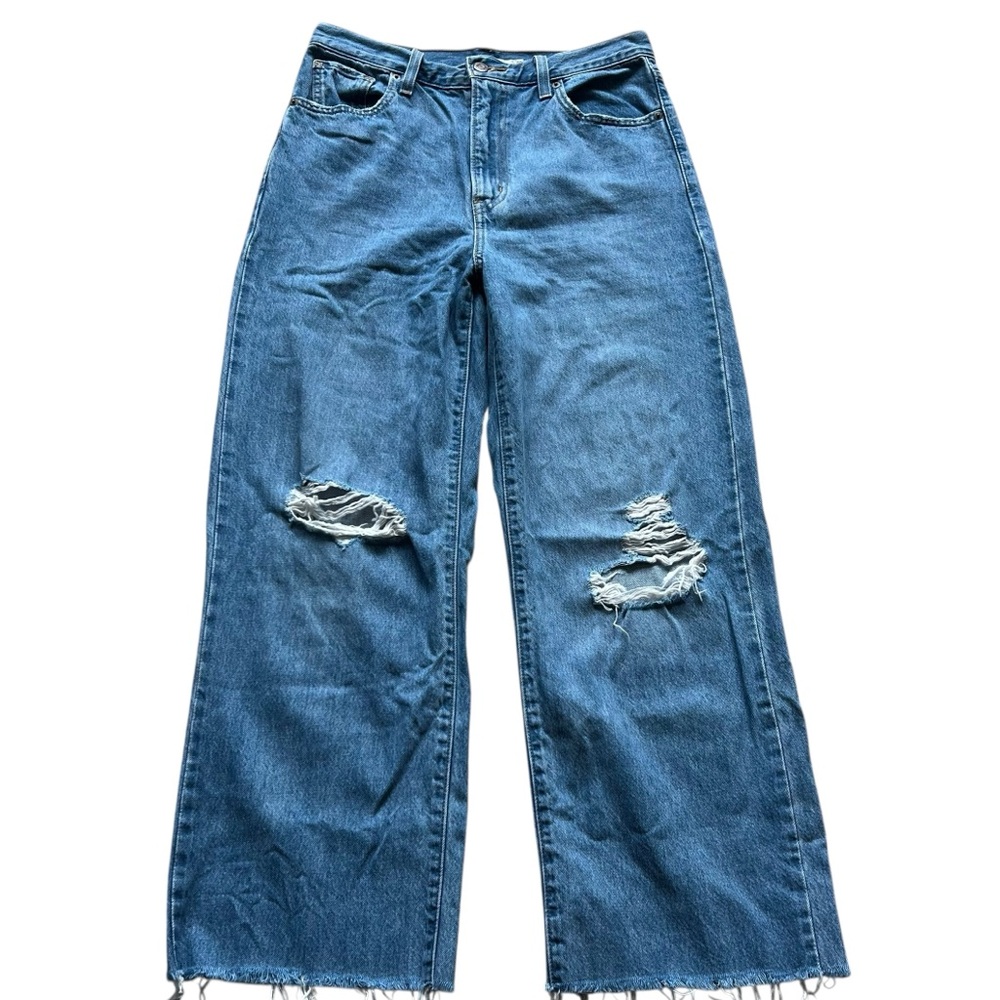 Levi's High Waisted Straight Distressed Jeans Size 28